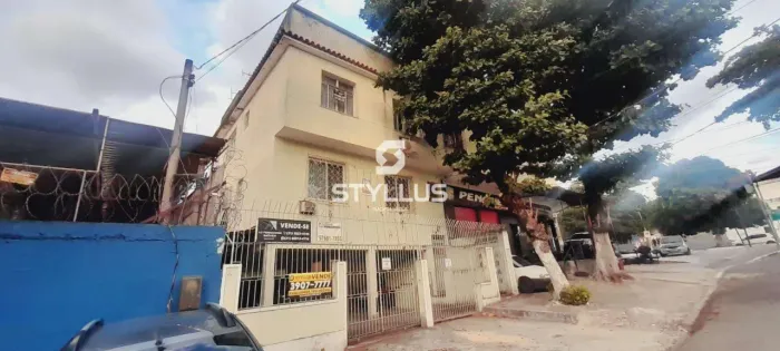 Amplo Apartamento em Maria da Graça com Vaga e Churrasqueira! RO01X