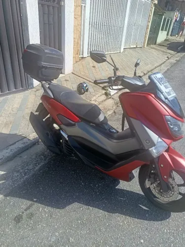 Moto Nmax 2020 automática 18.200km