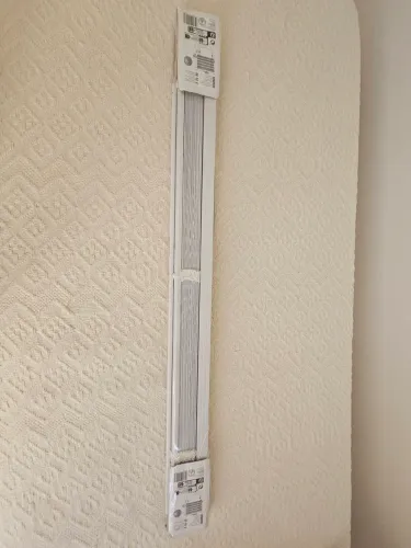 Persiana horizontal pvc 1,00 x 1,55. Embalagem lacrada, sem uso