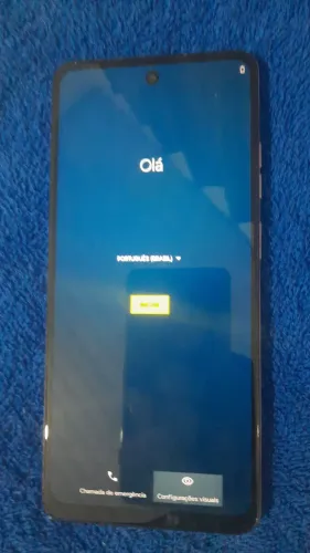 Vendo esse moto G24 128 gigas de memória 4 de RAM semi novo sem nenhum defeito
