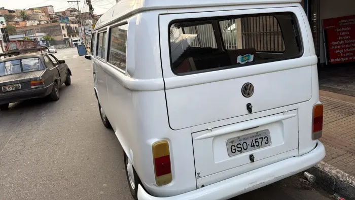 Volkswagen Kombi Standard/ Luxo/ Serie Prata 1998