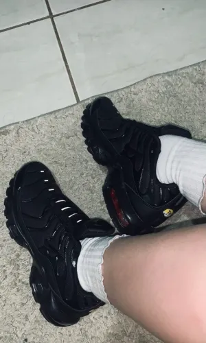 tênis nike air max tn plus preto