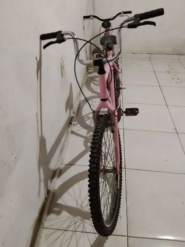 Vende - se 2 bicicleta 
