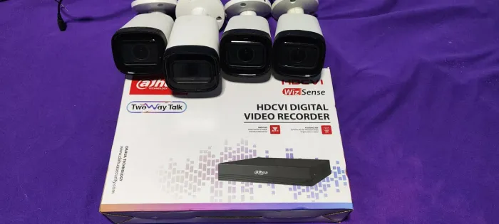 KIT 4 CÂMERAS, DVR E HD 500GB
