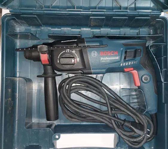 martelo perfurador gbh 220 720w 127v bosch
