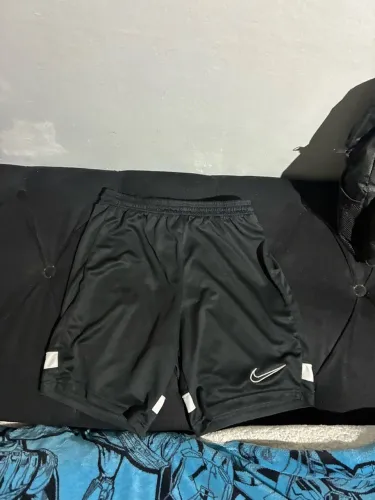 Bermuda Nike