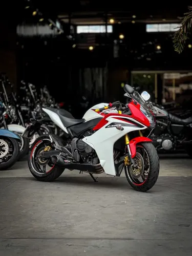 HONDA CBR 600F 2013