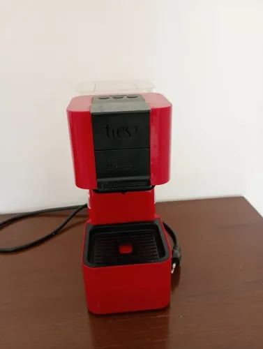 Cafeteira capsula 3 corações 
