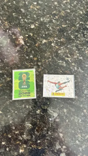 FIGURINHAS DA COPA 00 e FWC7