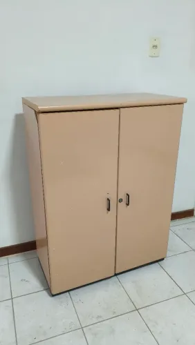Armário baixo 2 portas 