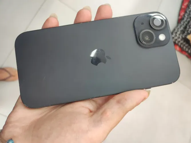 iPhone 15 128gb