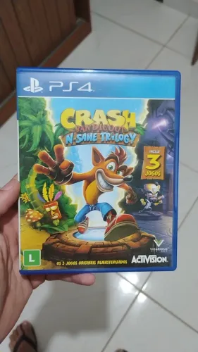 CRASH BANDICOOT SANE TRILOGY PS4