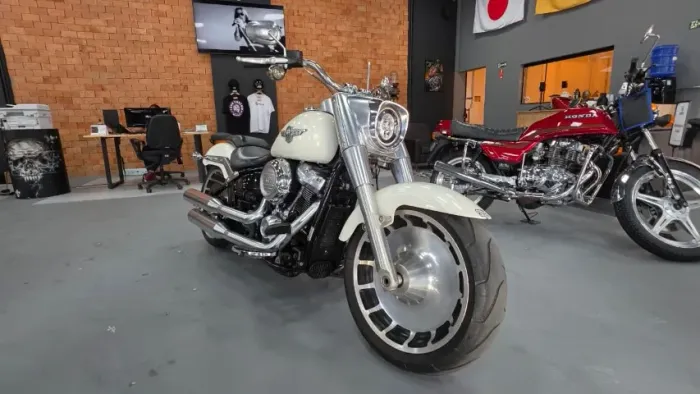 Harley Fat Boy 107ci ? Customizada
