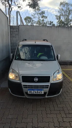 Fiat Doblo HLX 1.8 MPI Flex 5P 2010