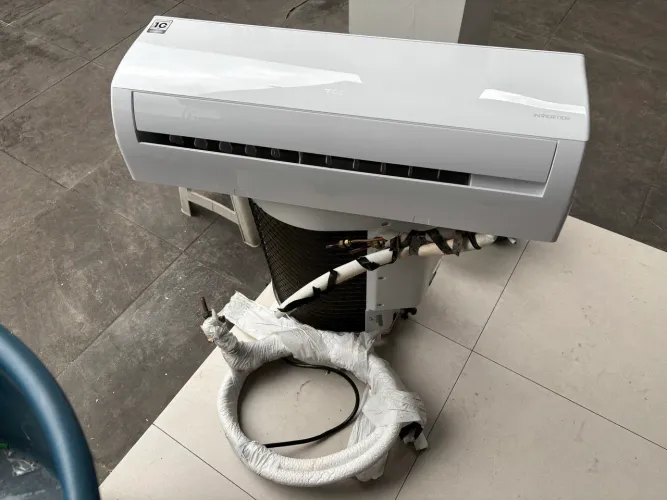 Ar condicionado inverter 12 mil btus TCL