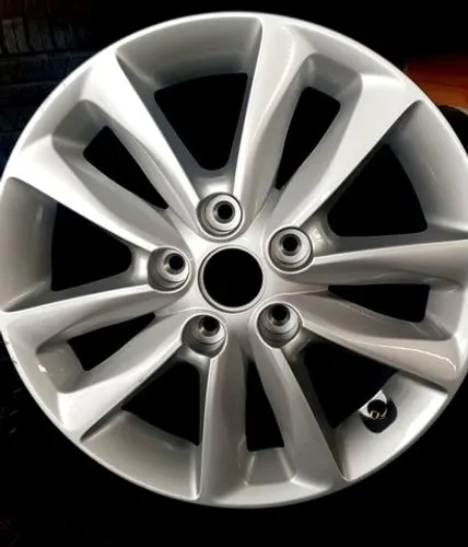 Roda aro 16 Kia Cerato original e a unidade