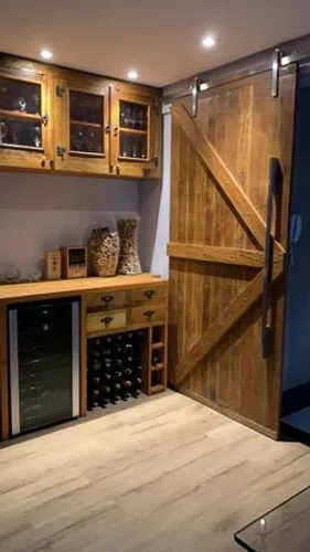 Peça seu Orçamento Adega Rústica Demolição