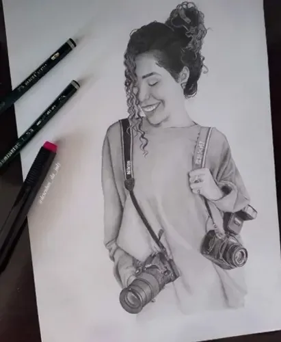 Desenho realista tamanho A4(21cmx29,7cm)