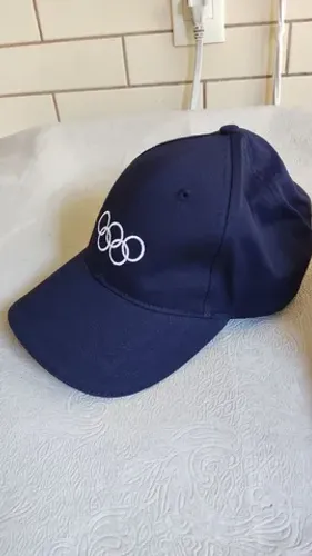 Boné símbolo Olimpíadas 