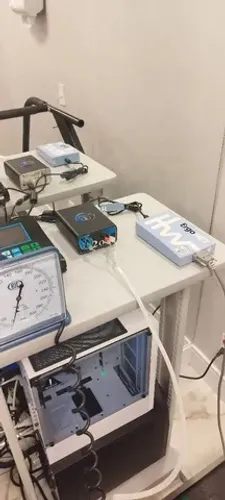 Calorimetria VO2000 com sistema HW ErgoMet ou Micromed Elite