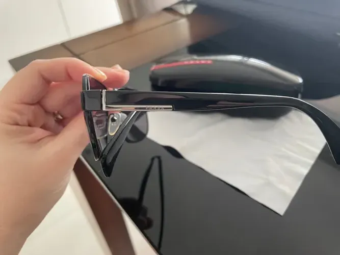 Óculos de sol Prada masculino - lentes de sol sem uso
