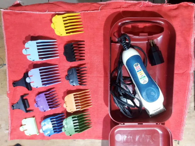 Máquina de cortar cabelo whal 