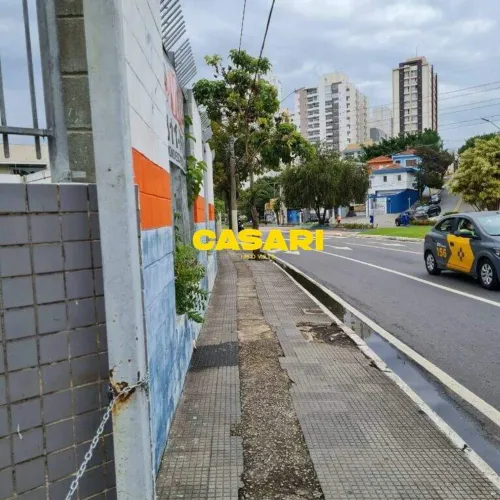 Terreno à venda 5.249 m² com contrato de locação McDonald's - Santa Paula - São Caetano do