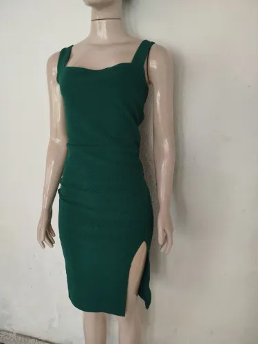 Roupas por R$ 10 cada