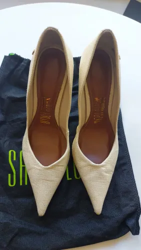 Sapatos Santa Lolla tamanho 37/38