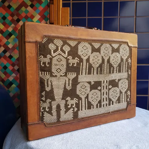 PASTA/" 5 " MALA BORDO/ARTE/RARIDADE/R$ 325,00 REAIS/JÓIA IMPECÁVEL CONSERVAÇÃO/PEÇA ÚNICA