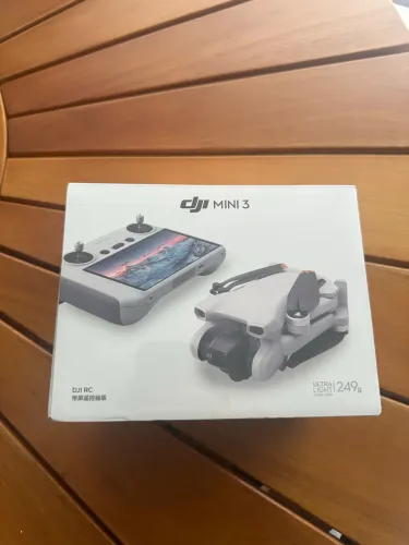 Drone DJI mini 3 RC (com TELA) - Novo, pronta entrega