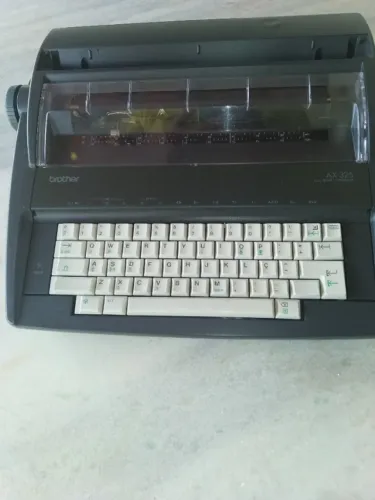 Maquina De Escrever Brother Elétrica Barato