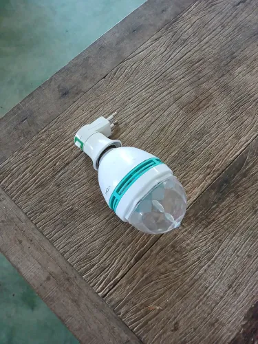 Lâmpada de Led globo giratória 