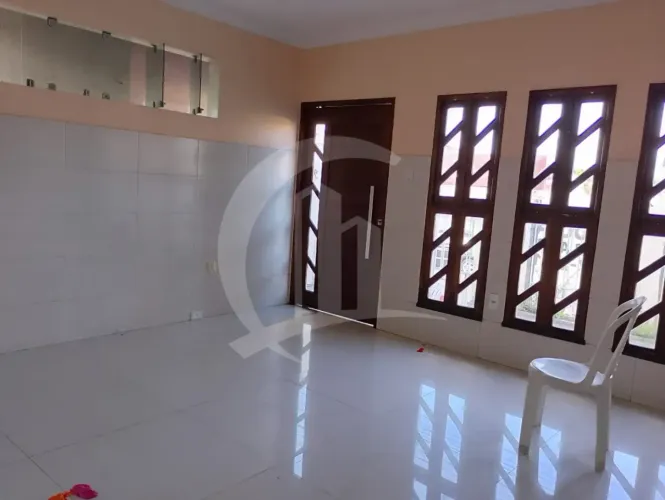 Casa disponível no bairro Jabotiana