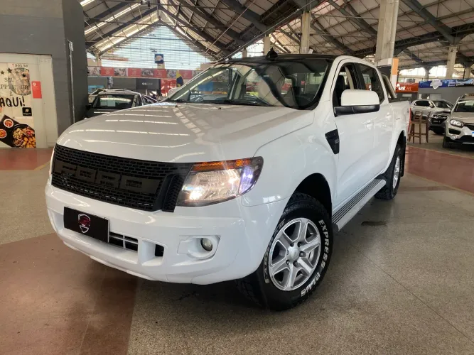 Ford Ranger XL 2.2 4X4 CD Diesel Mec. 2014