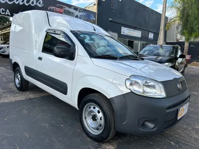 Fiat Fiorino Furgão Work. Hard 1.4 Flex 8V 2P 2021