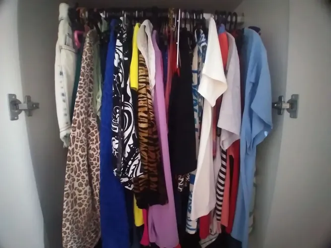 Roupas feminina semi novas