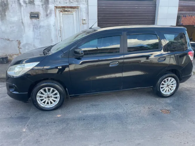 Chevrolet Spin LT 1.8 8V Econo.flex 5P Aut. 2013