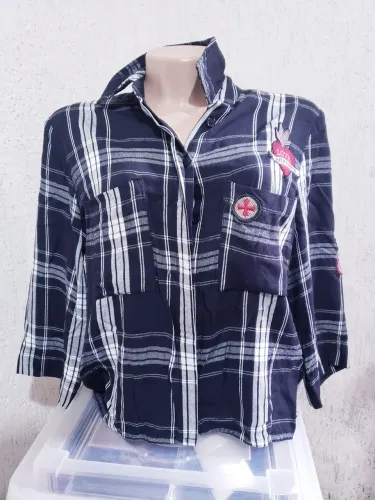 Camisa xadrez feminina cropped