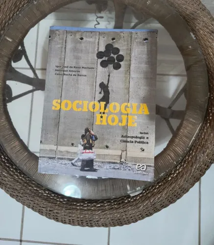 Sociologia Hoje - editora Ática 