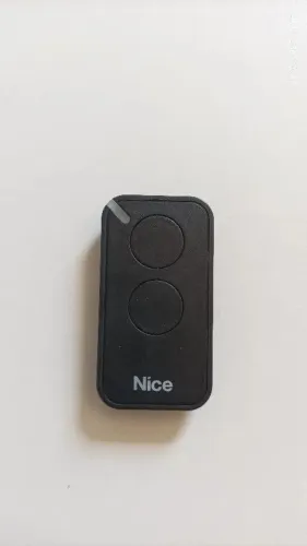 Controle Para Portão Eletrônico Nice Era Inti 2 teclas PRETO/PRETO