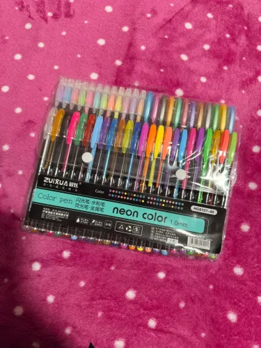 Kit com 48 canetas de gel