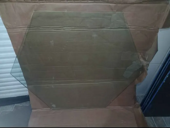 Tampo de Mesa em Vidro Hexagonal