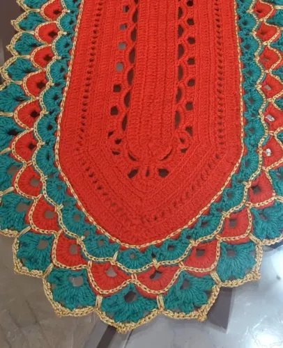 TRILHO DE MESA EM CROCHÊ 