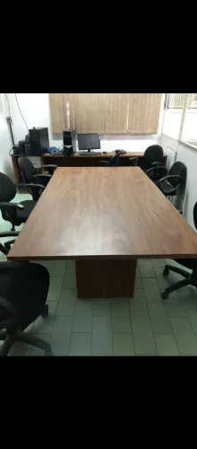 mesa e cadeiras 