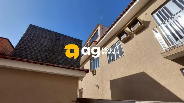 CASA DE VILA À VENDA COM 3 QUARTOS EM VILA VALQUEIRE