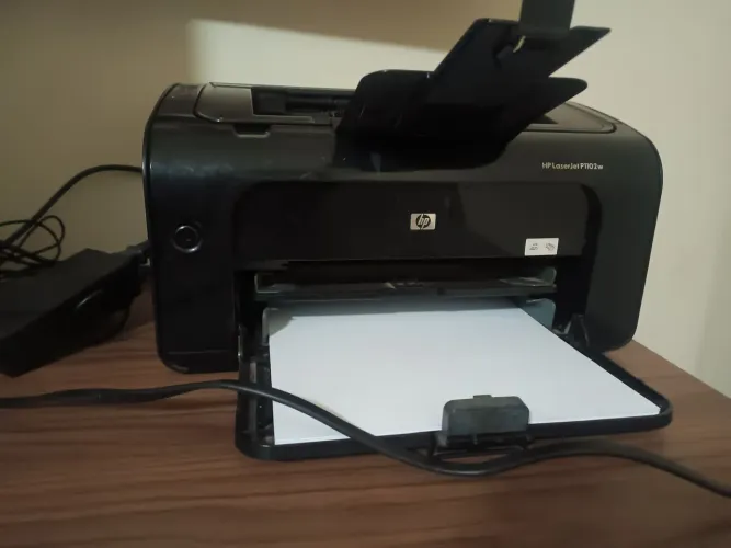 Vendo Impressora HP Laser Jete P 1102
