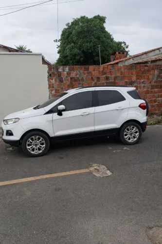 Ford Ecosport Freestyle 1.6 16V Flex 5P 2013
