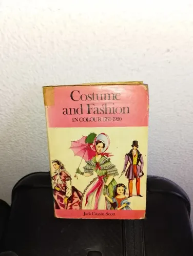 Livro Costume and Fashion - Livro Ilustrado 1760-1920