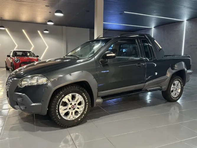 Fiat Strada 2009 Usados e Novos